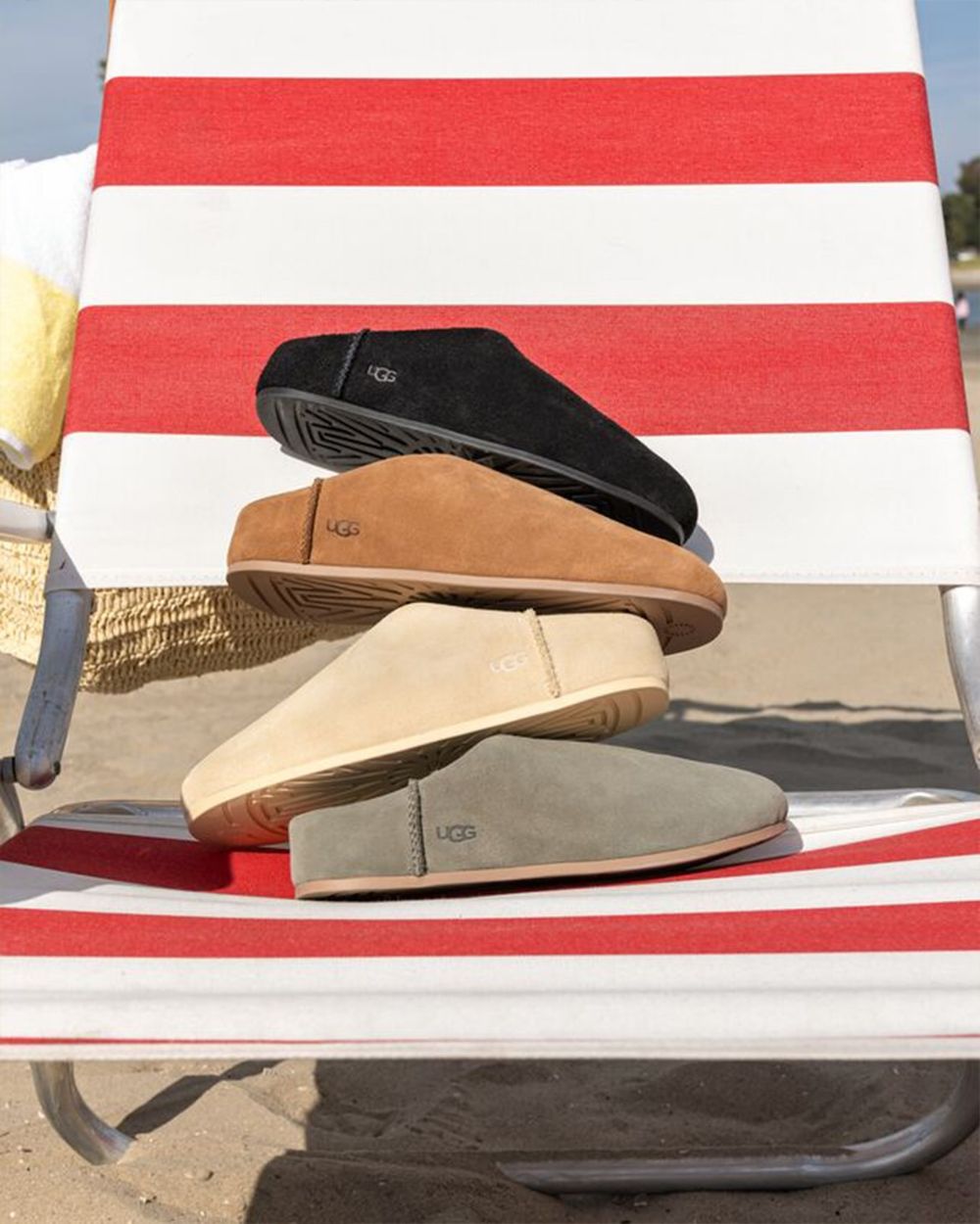 愛豆冬天離不開它！6雙UGG新爆款「雪靴、毛毛拖鞋」出爐！ 厚底瑪莉珍、穿上腿變超細！-11