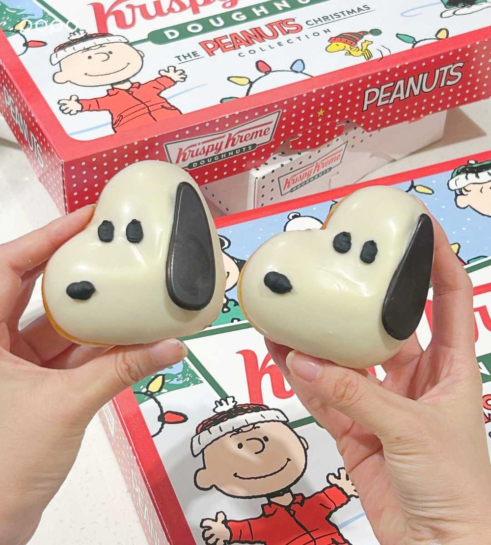 Krispy Kreme跟史努比聯名了！「大頭史努比、查理布朗肚肚甜甜圈」Q到捨不得吃、買再送聖誕小卡！-12
