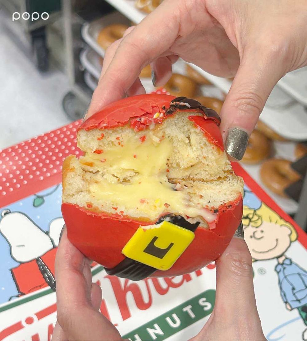 Krispy Kreme跟史努比聯名了！「大頭史努比、查理布朗肚肚甜甜圈」Q到捨不得吃、買再送聖誕小卡！-11
