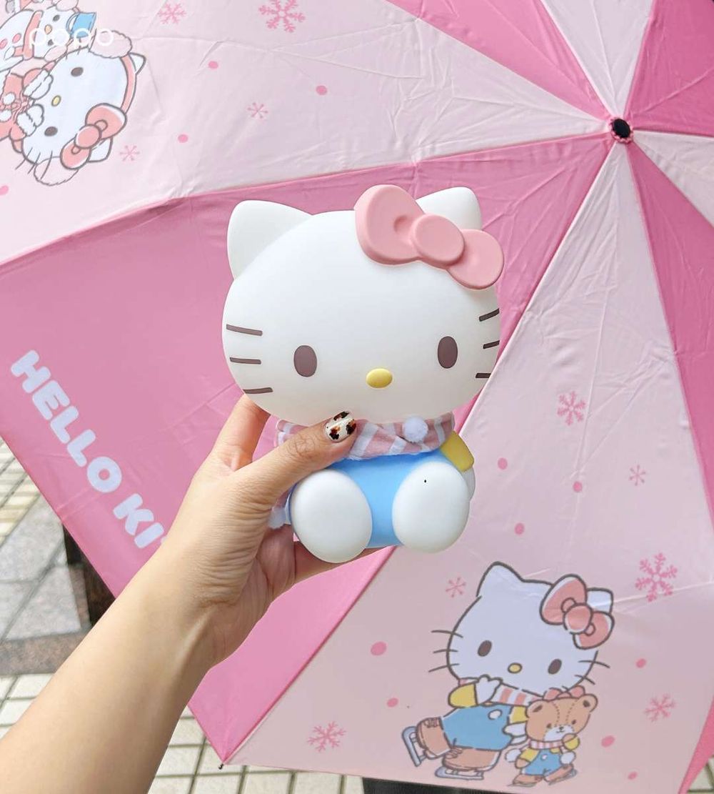 7-11開賣聖誕限定福袋！「矮袋鼠法蘭絨被、Hello Kitty小夜燈+雨傘、歐拉夫擦手巾+包包」千元內就能收！-23