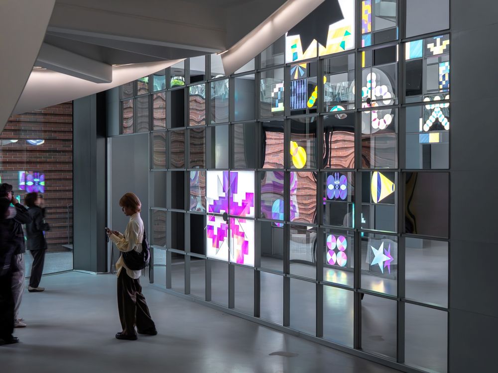 2025下半年必看展覽！勤美術館 「Input > Unknown」結合科技打造爆美光影展品、隨手拍都美翻！-11