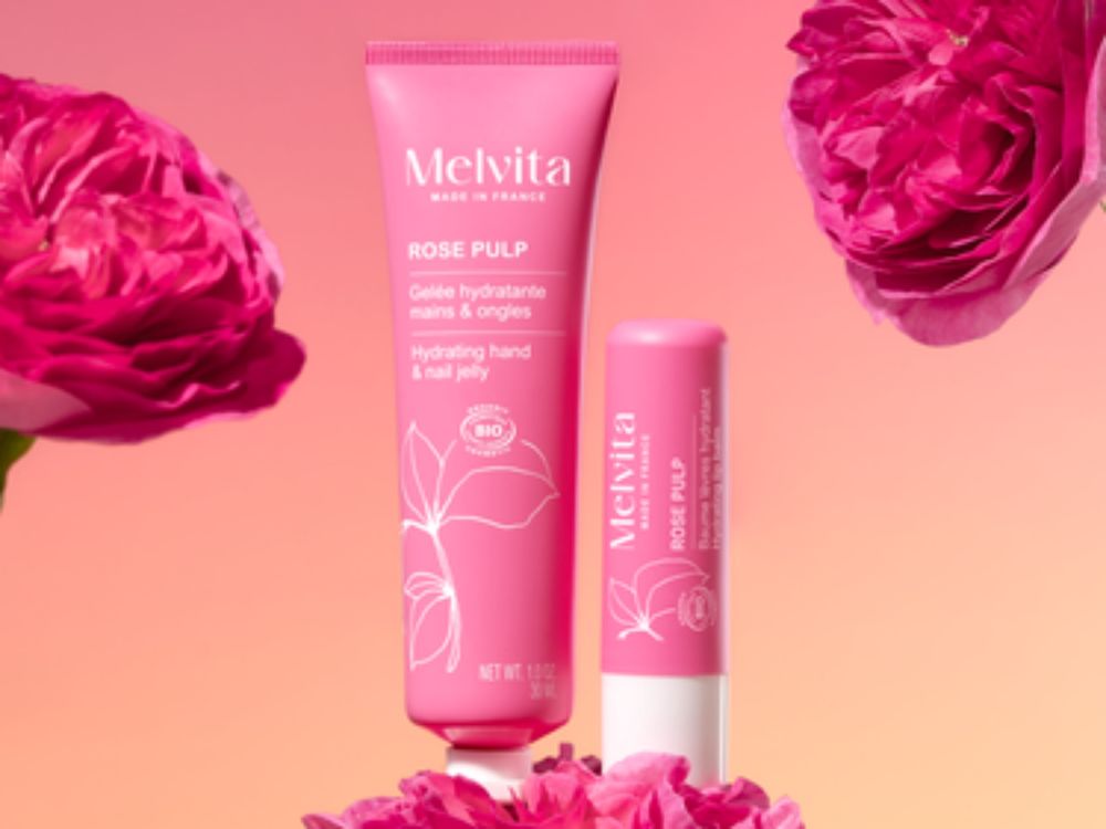 最有情緒價值的禮物首選！Melvita「香氛果油手唇護理」全新上市，紅石榴、花蜜、玫瑰香氣滿滿、再送限量迷你收納鐵盒！-4