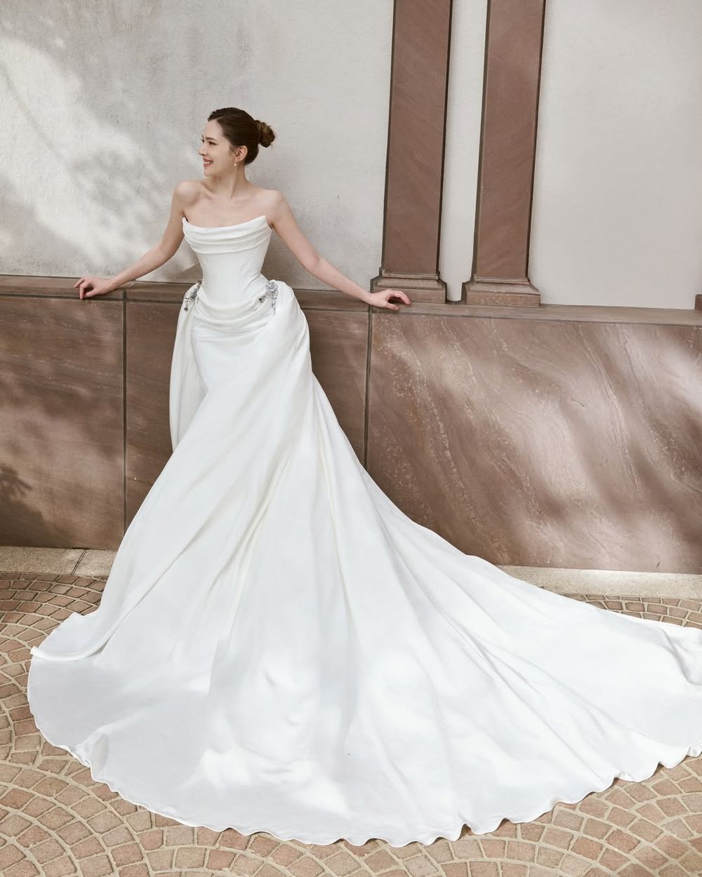 愛情真的存在！許瑋甯、邱澤婚紗照曝光！仙氣婚紗竟出自台灣品牌、雙神顏美到不科學！-4