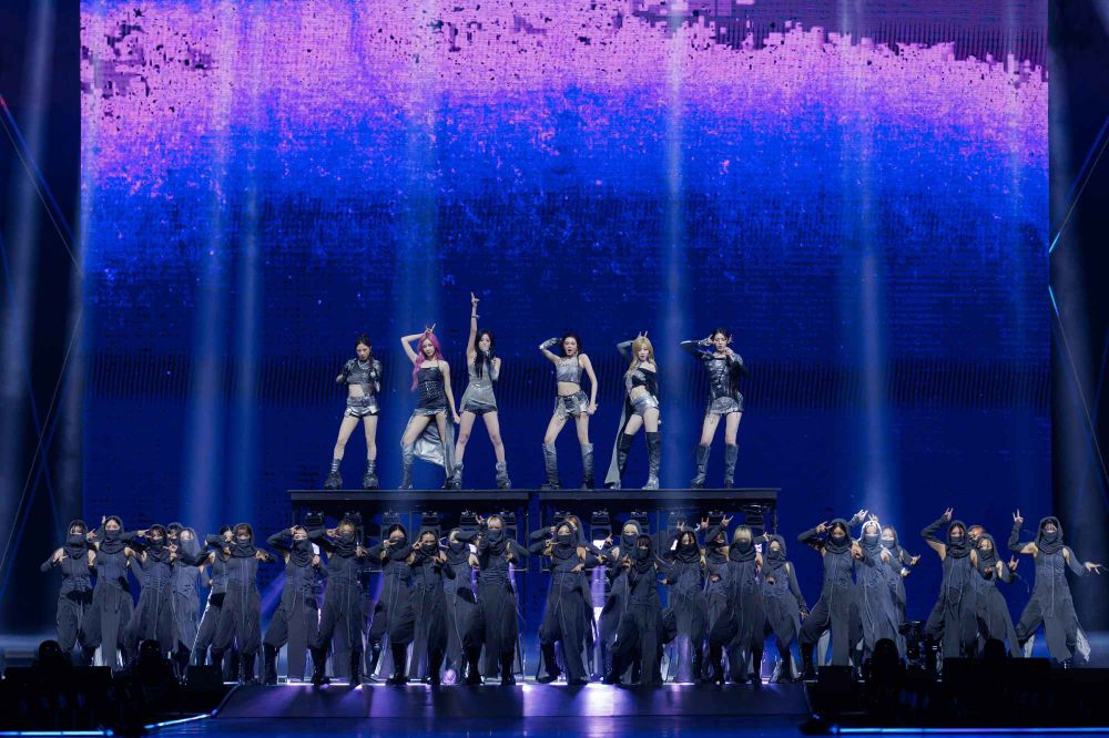 網熱議2025MAMA舞台Live唱得很好的韓團！Stray Kids爆發力驚人，BABYMONSTER高音實力太穩！-8