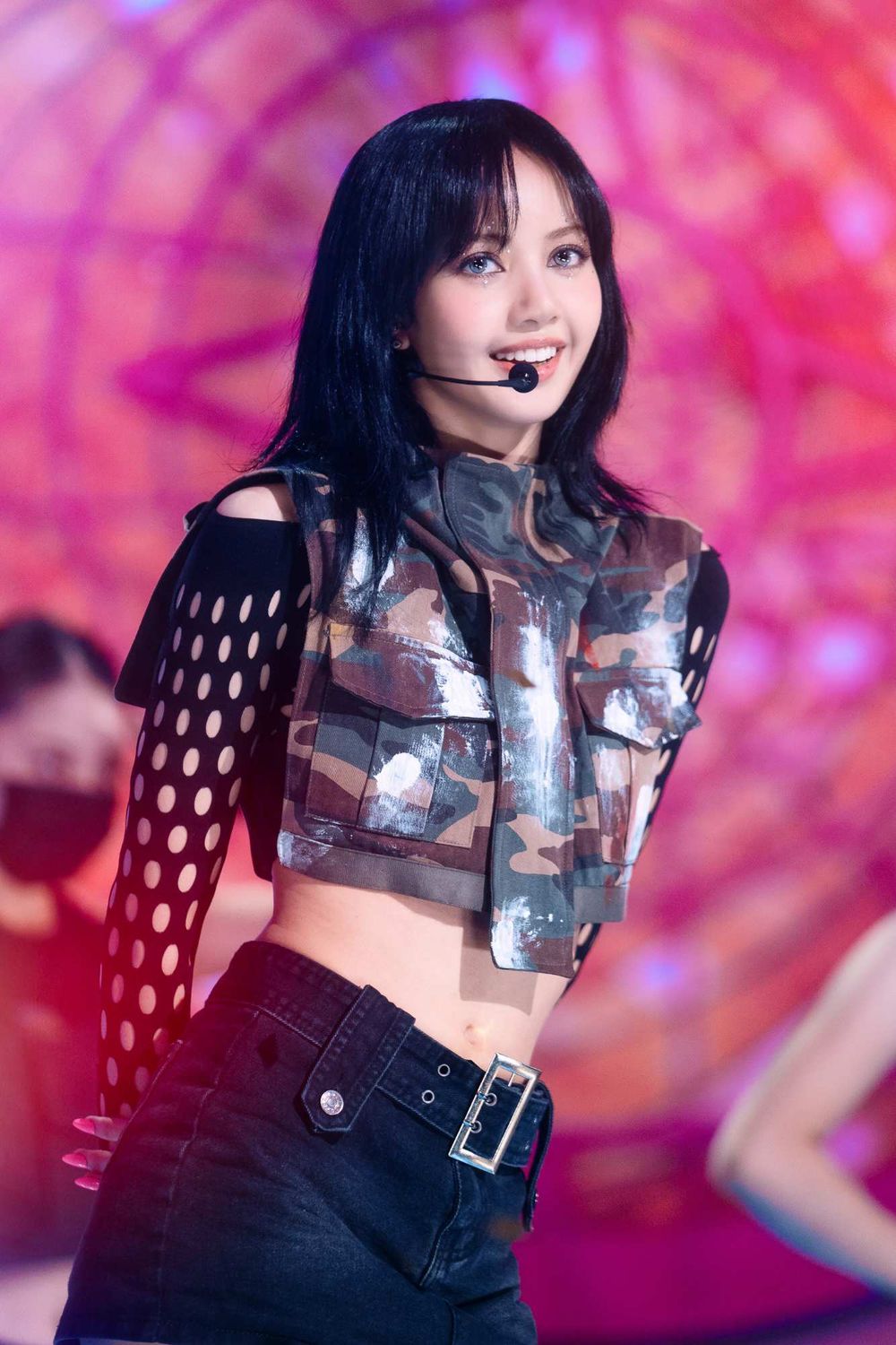 舞者票選「舞台統治力」最強的二三代韓團偶像TOP6！Lisa、KAI氣場太強，j-hope「表演之神」實至名歸！-4