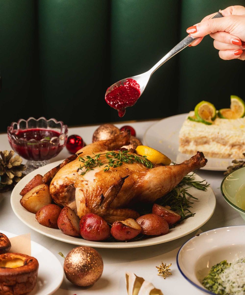 2025聖誕節限定美食推薦！必勝客「嫩牛大蝦起司比薩」強勢回歸、PASTAIO烤全雞脆友都狂推！-11