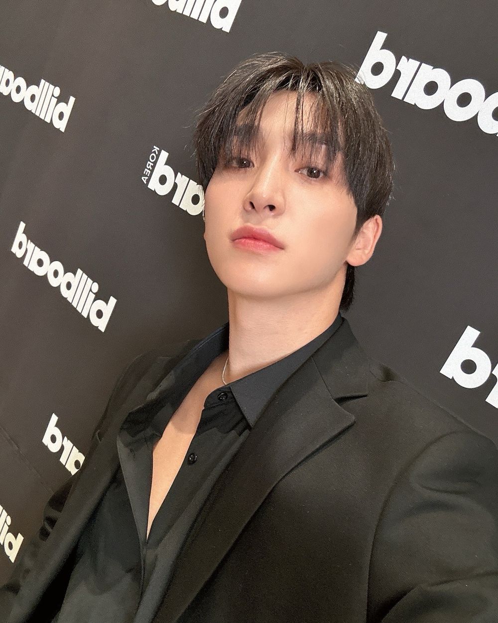 2026退伍KPOP偶像名單＆日期總整理！SEVENTEEN淨漢率先歸隊，在玹、金佑錫陸續回歸舞台！-16