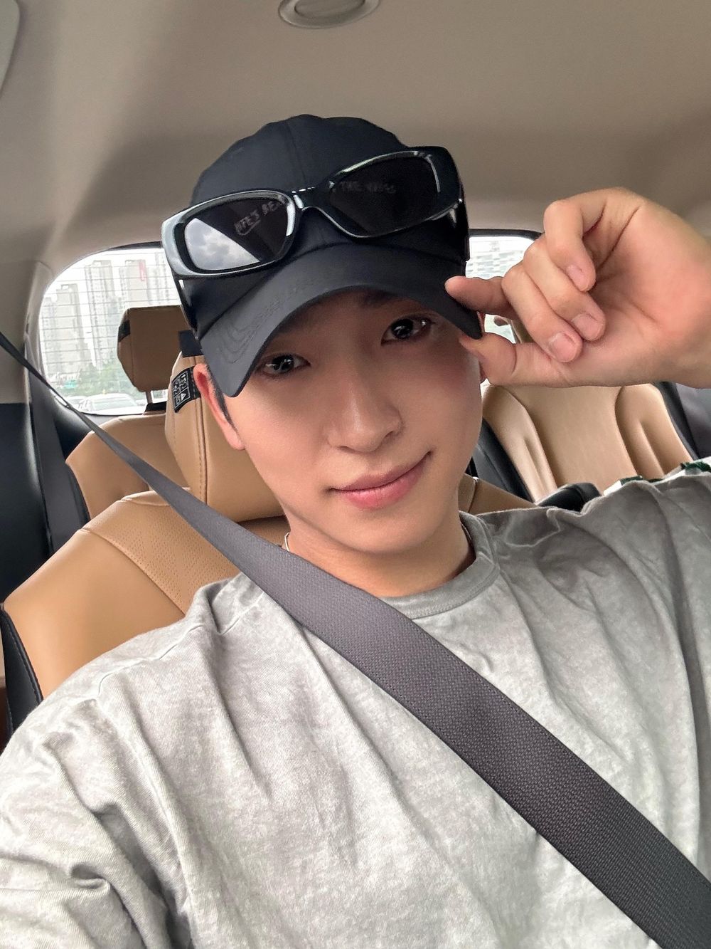 2026退伍KPOP偶像名單＆日期總整理！SEVENTEEN淨漢率先歸隊，在玹、金佑錫陸續回歸舞台！-17