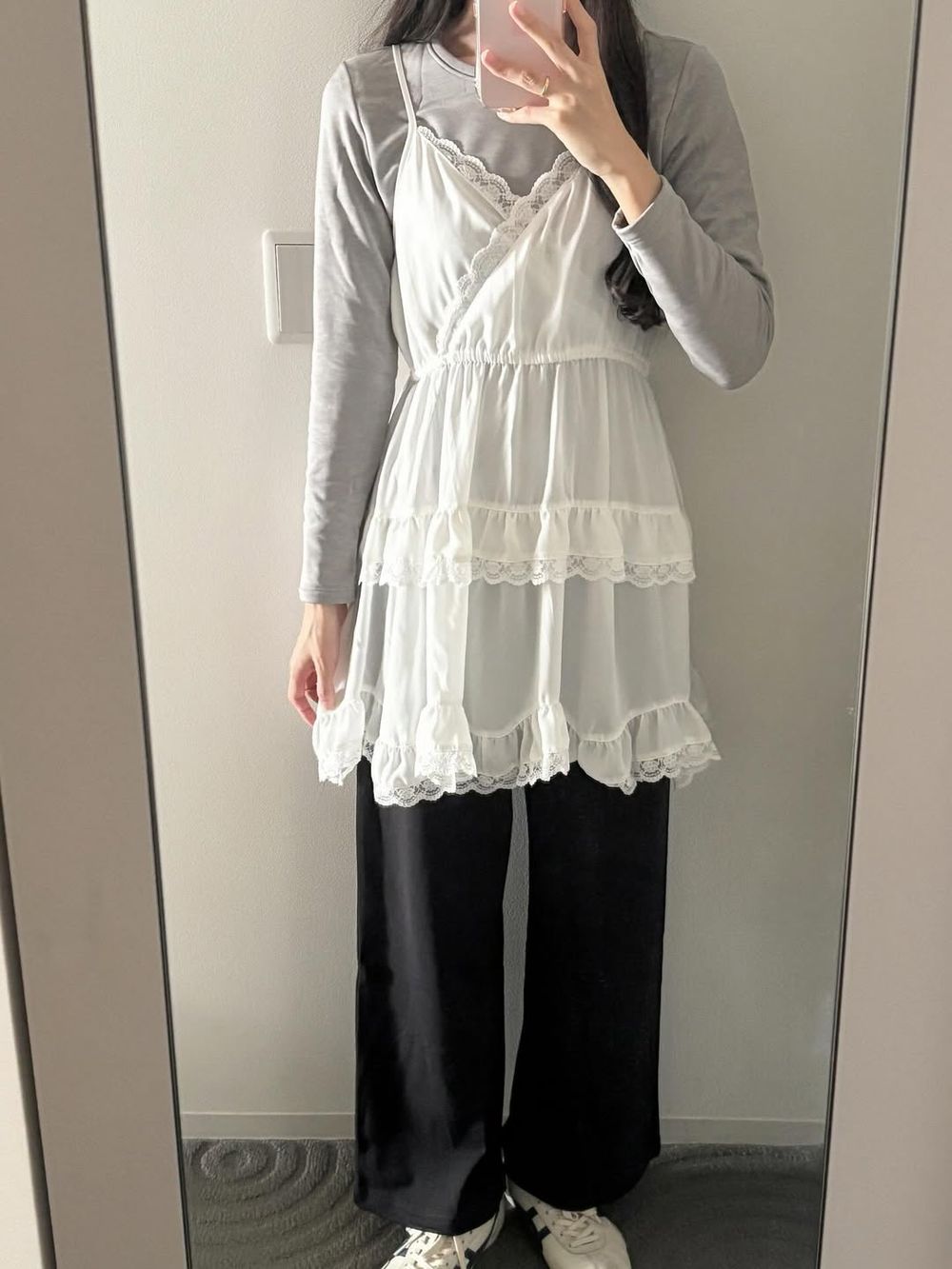 今年要買這幾款！UNIQLO五大「新必買發熱衣」清單！許瑋甯C系列、BRATOP款...日妞都包色！-8