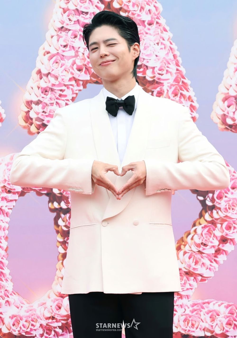 2025高雄AAA頒獎典禮「紅毯男神」登場！SKZ、CORTIS都來了，根本老公集散地！-17