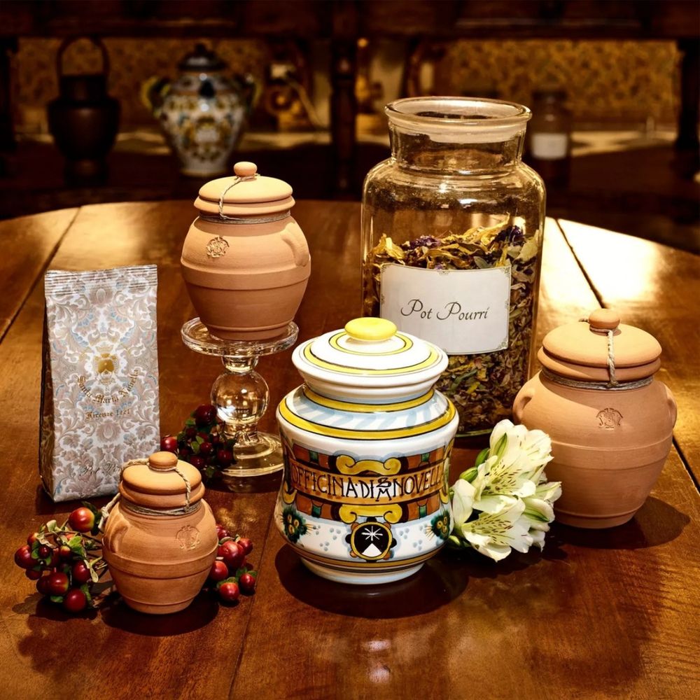 少女心爆棚聖誕禮物推薦！SMN星空限定禮盒、香氛蠟燭三重奏、秘方陶罐，冬天最夢幻的香味禮物清單！-8