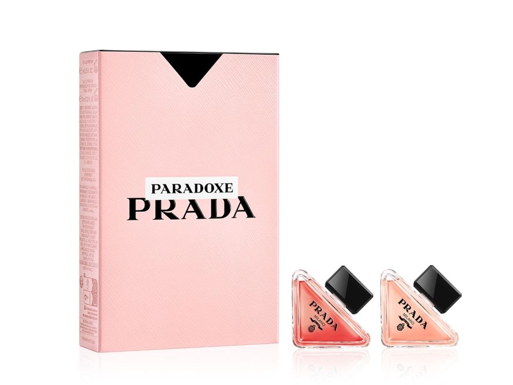 雙12百貨獨家優惠速報！PRADA Beauty聖誕禮盒首登場「潤唇膏雙入組、經典香氛彩妝禮盒」只要千元，這組真的心動！-6