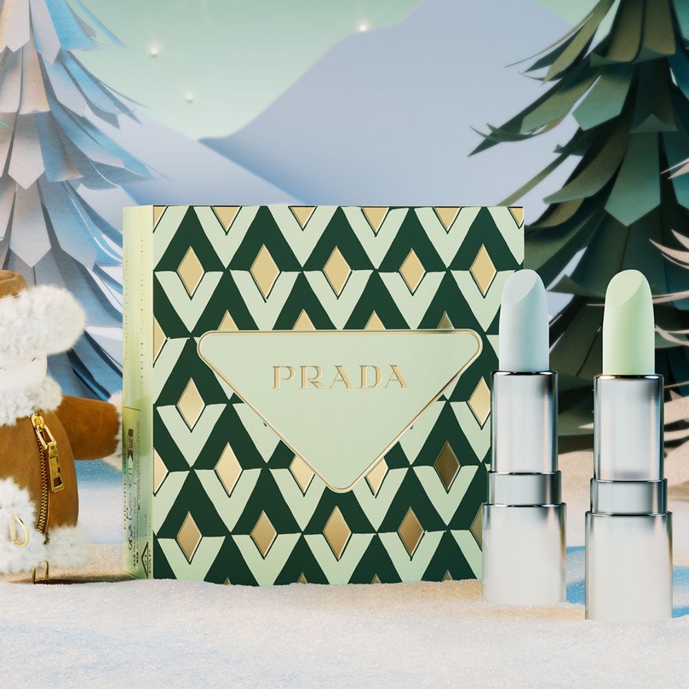 雙12百貨獨家優惠速報！PRADA Beauty聖誕禮盒首登場「潤唇膏雙入組、經典香氛彩妝禮盒」只要千元，這組真的心動！-4