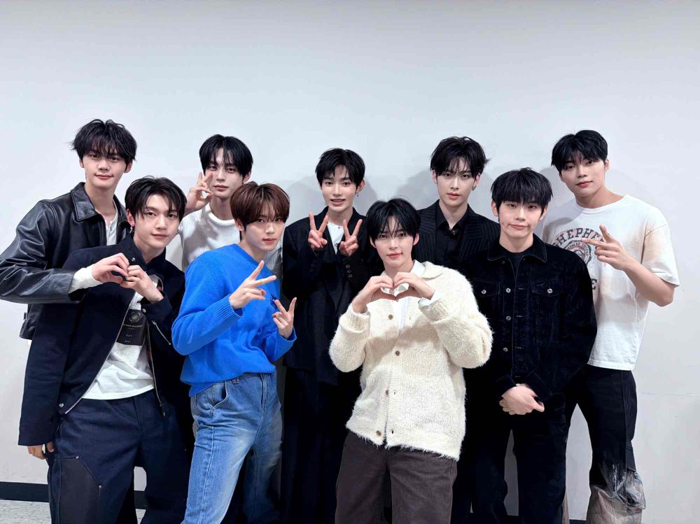 2025韓團專輯銷量排名TOP8公開！IVE成唯一入榜女團太強，Stray Kids奪「年度專輯」大賞創紀錄！-7