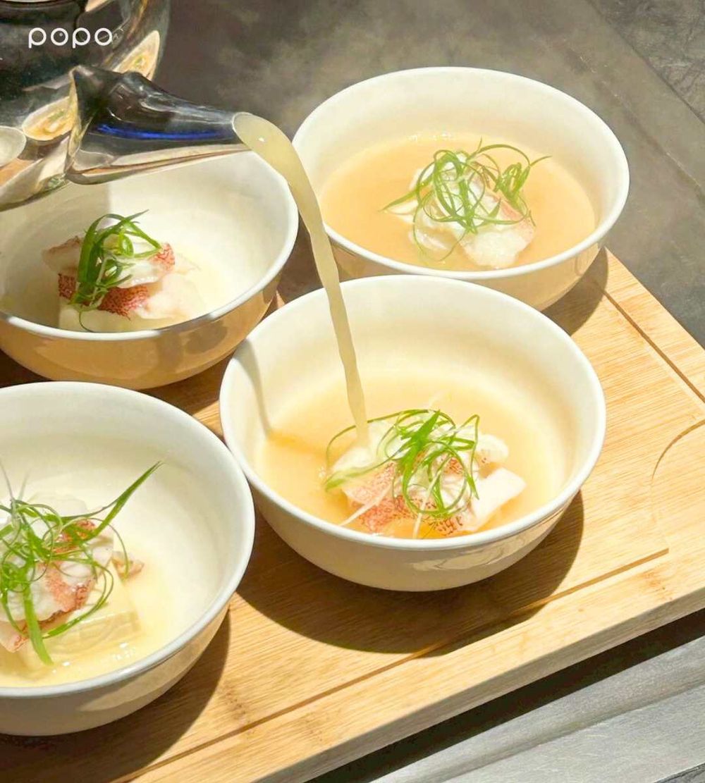 李洙赫最愛的「私・犇鐵板燒」推冬季新菜！「松葉蟹膏蝦丸、清煎白燒鰻佐蛋黃鹽」每道都想吃！-2