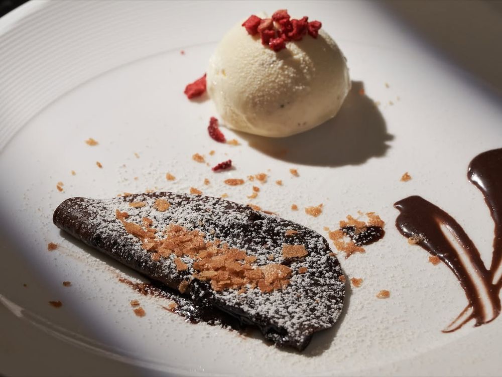 李洙赫最愛的「私・犇鐵板燒」推冬季新菜！「松葉蟹膏蝦丸、清煎白燒鰻佐蛋黃鹽」每道都想吃！-15