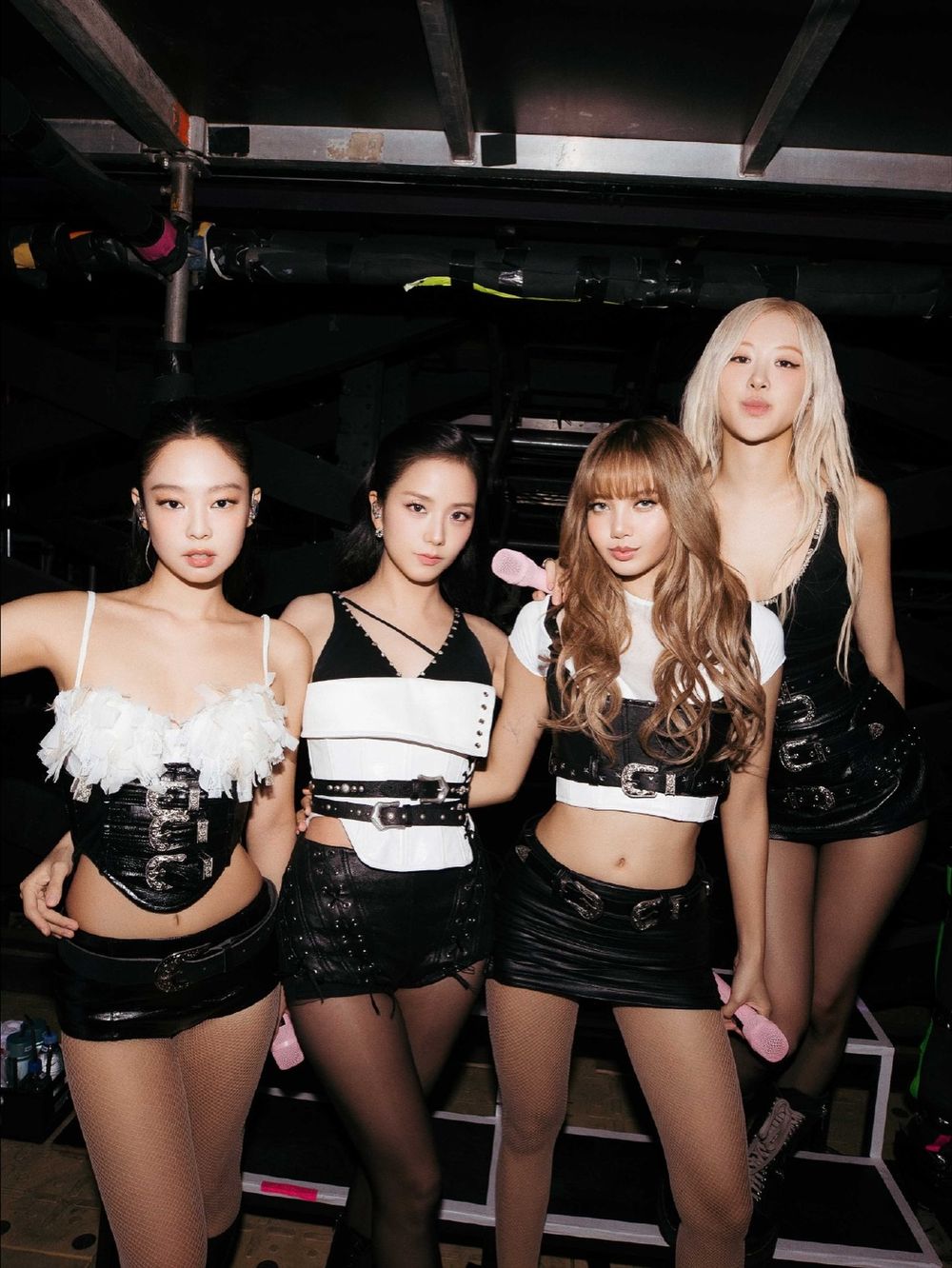 2026韓團十週年回歸潮來了！BLACKPINK完全體回歸推新專輯、粉絲敲碗盼NCT大隊合體！-17