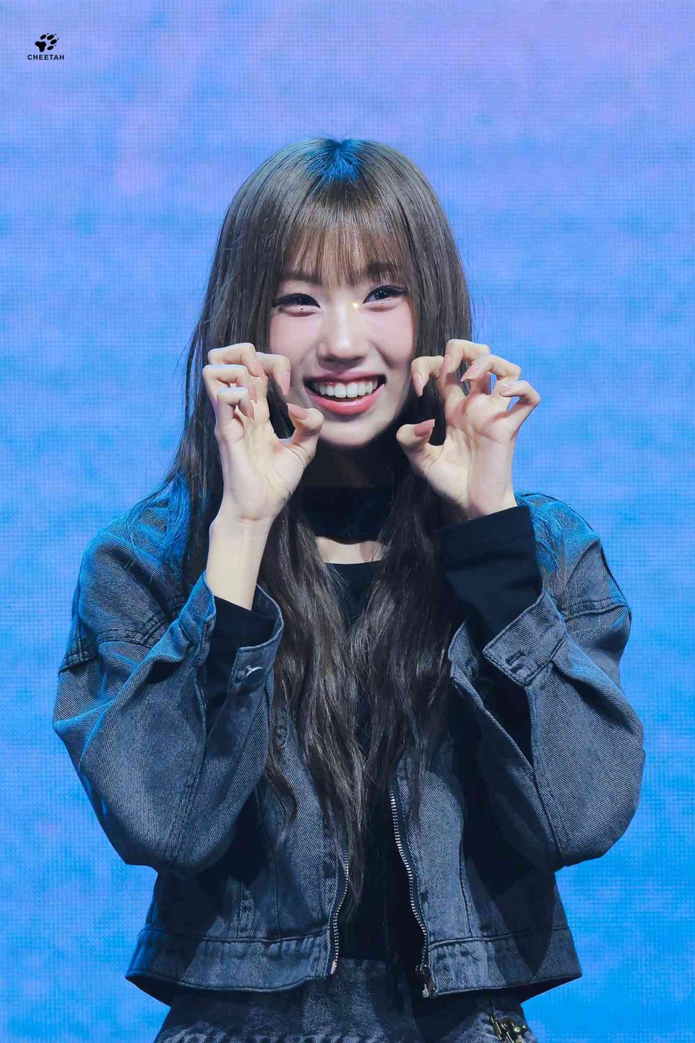 網熱議6位擁有「特殊動物相」韓國偶像！鉉辰、申惟撞臉雪貂超萌，玧我「豹相」氣場全開！-8