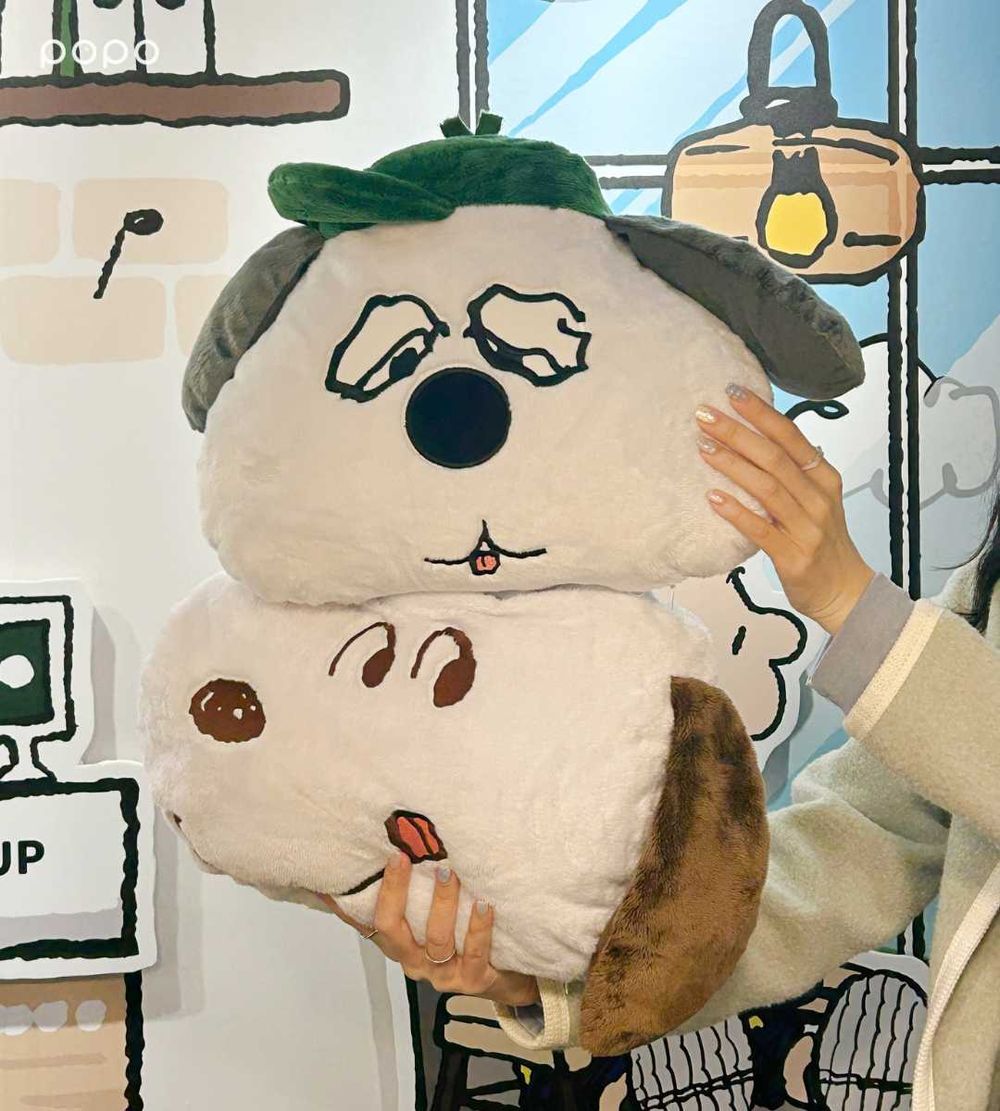 麥味登又跟史努比聯名啦！超可愛「鬆餅堡史努比玩偶、拿厚牛堡歐拉夫吊飾」這天軟萌開賣！-9