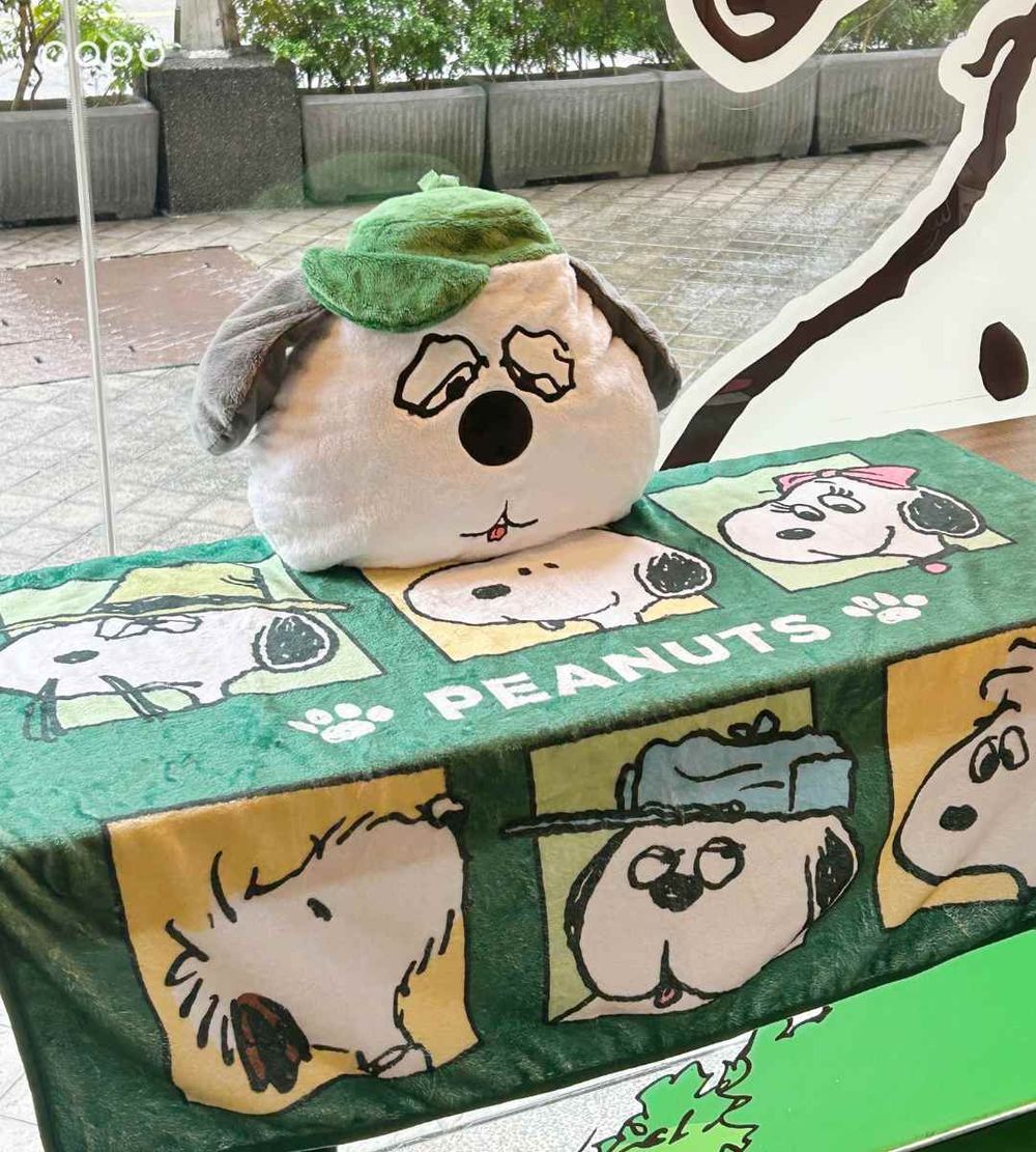 麥味登又跟史努比聯名啦！超可愛「鬆餅堡史努比玩偶、拿厚牛堡歐拉夫吊飾」這天軟萌開賣！-13