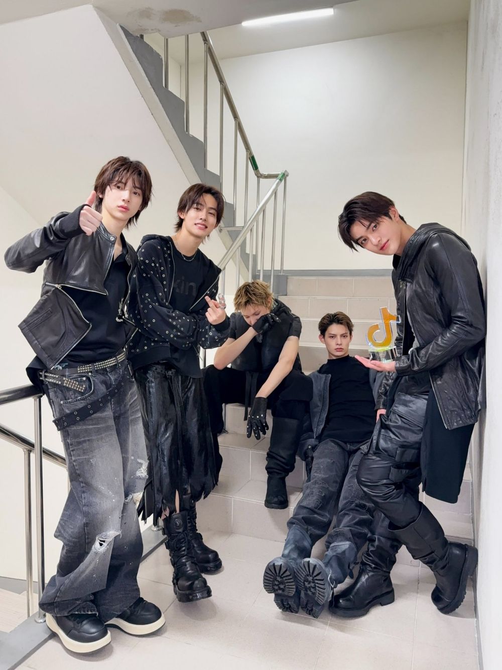 2026最受期待新人韓團TOP7預測！CORTIS出道百天奪新人王，ALLDAY PROJECT話題熱度強勢出圈！-15