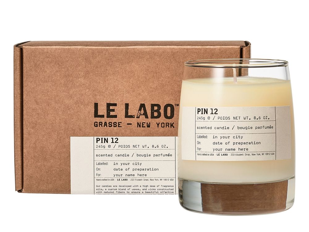 2025年末冬日香氛精選「LE LABO」香氛蠟燭5選！檀香26、絲柏21、降龍涎香17，為冷冽冬日點上帶香氣的暖意！-6