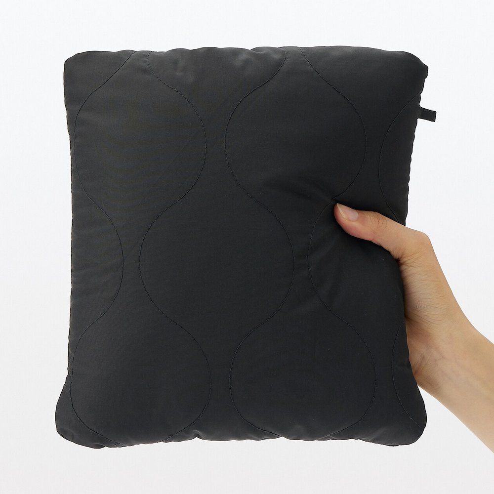 2025無印良品必買8大聖誕交換禮物推薦！日妞超愛「藍牙喇叭、超舒服午睡枕」百元內就能買！-17