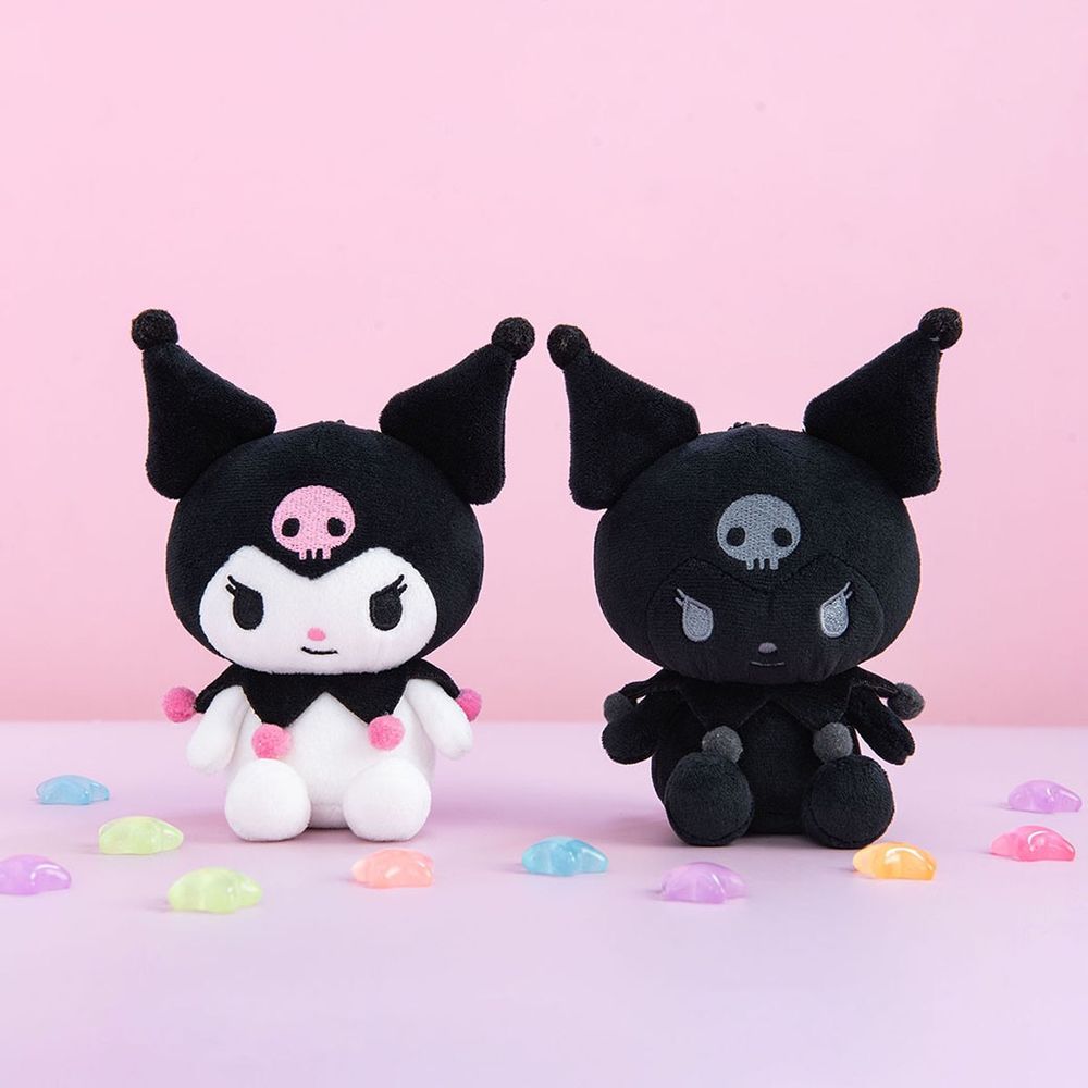 7-11開賣超可愛三麗鷗盲盒吊飾！萌翻天「全黑Hello Kitty、笑臉美樂蒂、庫巴+酷洛米」全都想收藏！-6