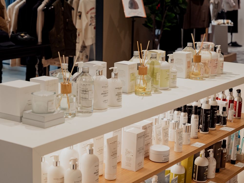 義式精品香氛ACCA KAPPA落腳誠品松菸，熱銷全球香氛、手工梳通通買得到，開幕試香抽經典白麝香、消費加碼抽獎！-15