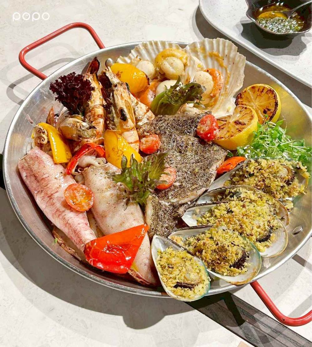 2025冬季餐廳新菜懶人包！丸龜製麵「鮮蔬白肉烏龍麵」冬天吃超療癒、BeGood紅屋牛排太適合年末聚餐！-5