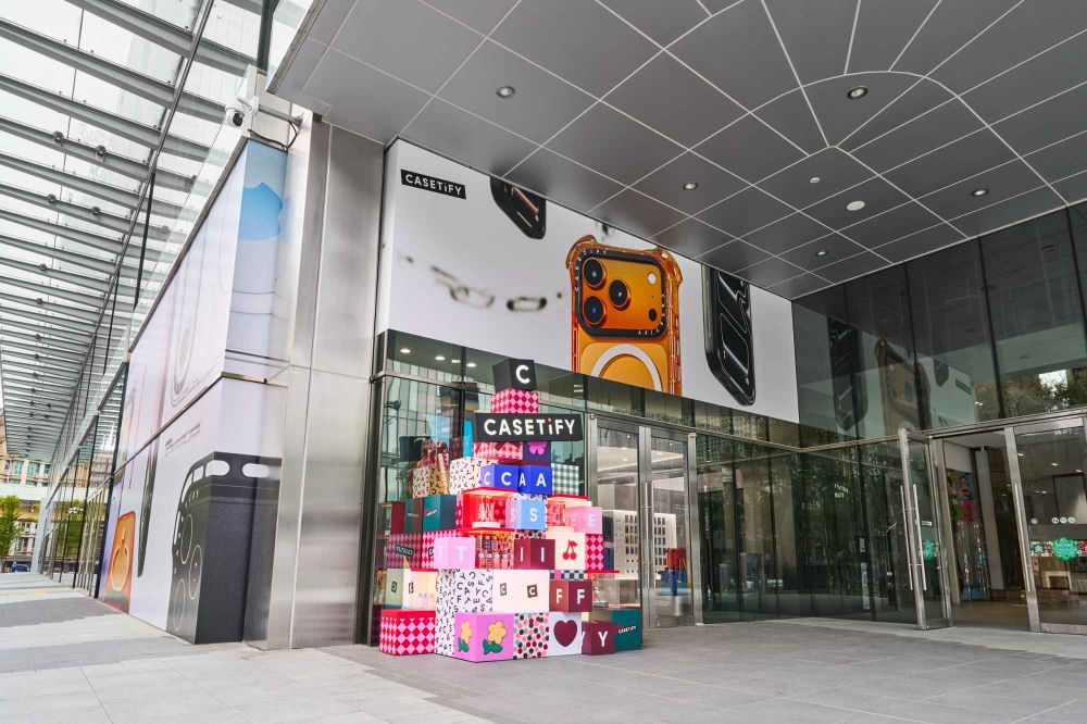 CASETiFY巨型3.2公尺聖誕樹在這！還有全台獨家DIY串珠！聖誕交換禮物超適合！-2