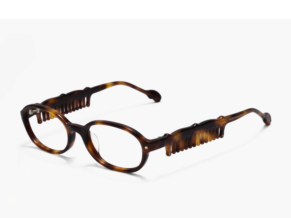 KlassiC.聯手NewJeans、水原希子愛牌！mEltEd potato聯名系列「梳子鏡腳」荒唐又可愛！？-5