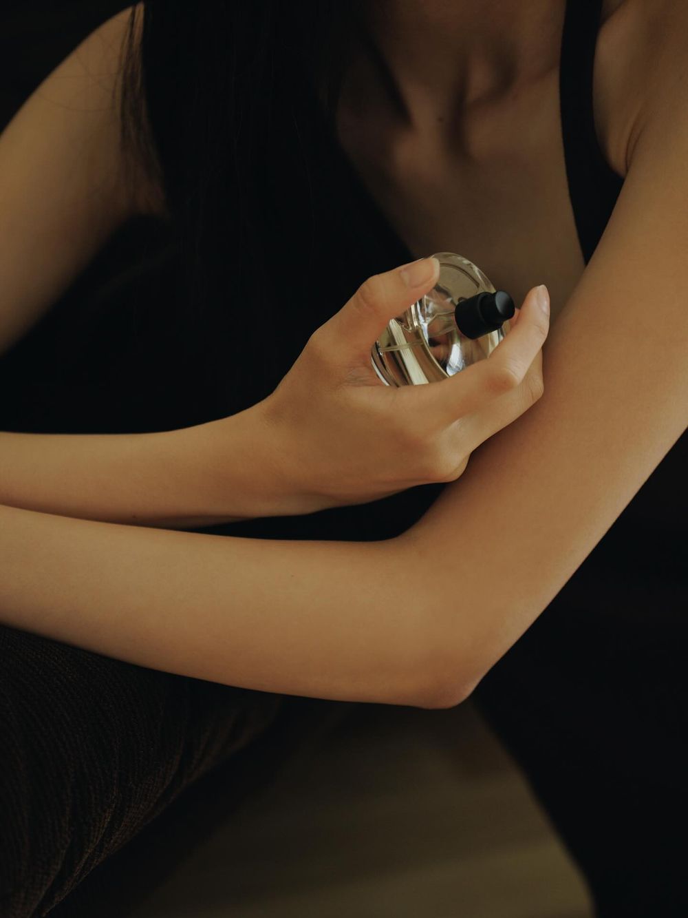 Karina送粉絲的香水找到了！韓國小眾香氛SISAO爆紅，卡寶同款「無花果奶香」是漂亮女生的味道！-9