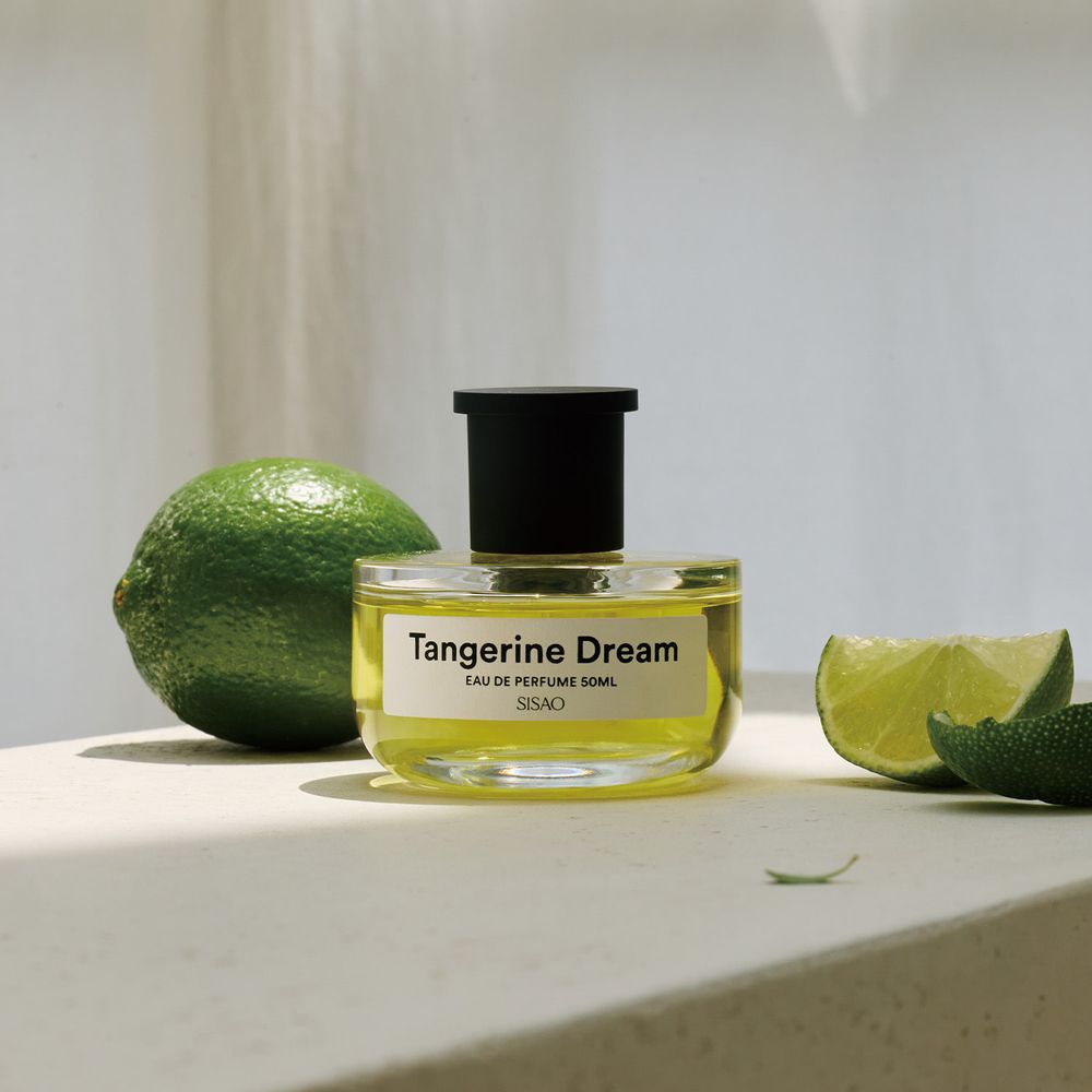 Karina送粉絲的香水找到了！韓國小眾香氛SISAO爆紅，卡寶同款「無花果奶香」是漂亮女生的味道！-4