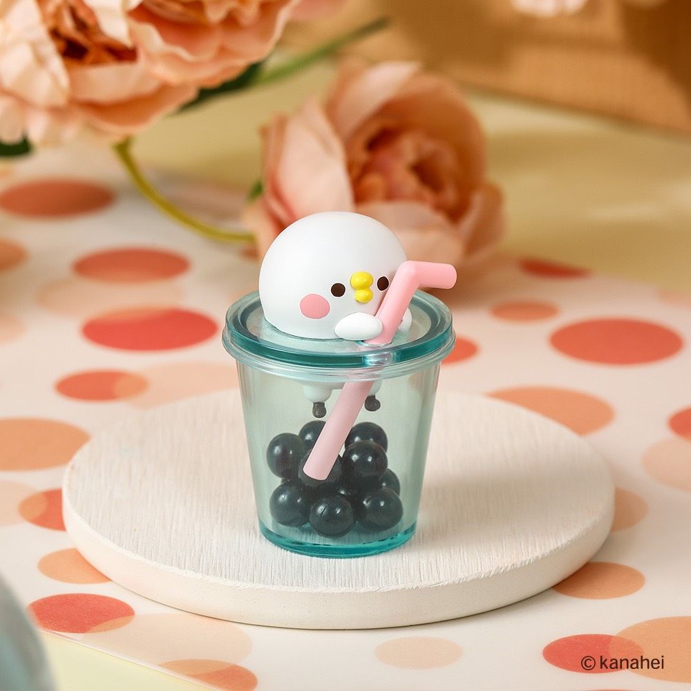 7-11開賣「卡娜赫拉的小動物甜點公仔」！超可愛「拿鐵咖啡奶泡兔兔、珍奶P助」連日妞都想買！-8