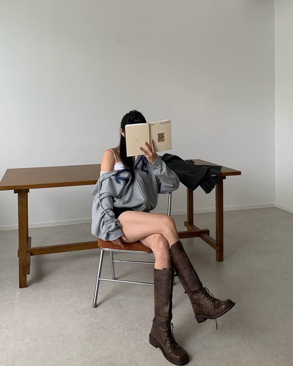 2025秋冬6大靴子穿搭守則！「長裙、堆堆襪」重點得筆記、跨年最辣戰靴穿法就選第三招！-13