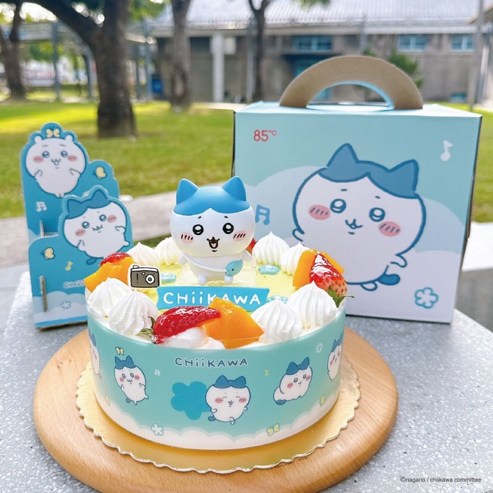 小八媽媽瘋掉！85℃吉伊卡哇聯名「小八貓造型蛋糕」立體公仔+水果戚風蛋糕太欠吃、這天軟萌開賣！-5