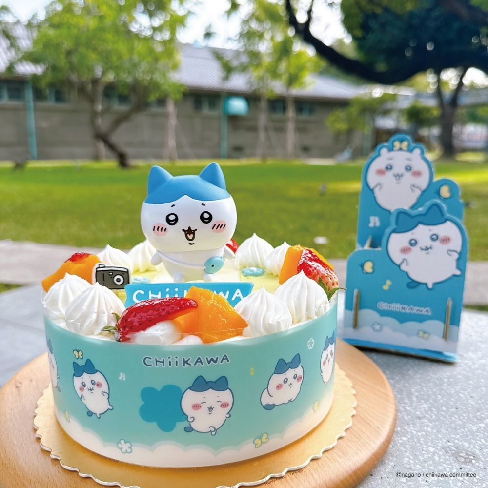 小八媽媽瘋掉！85℃吉伊卡哇聯名「小八貓造型蛋糕」立體公仔+水果戚風蛋糕太欠吃、這天軟萌開賣！-4