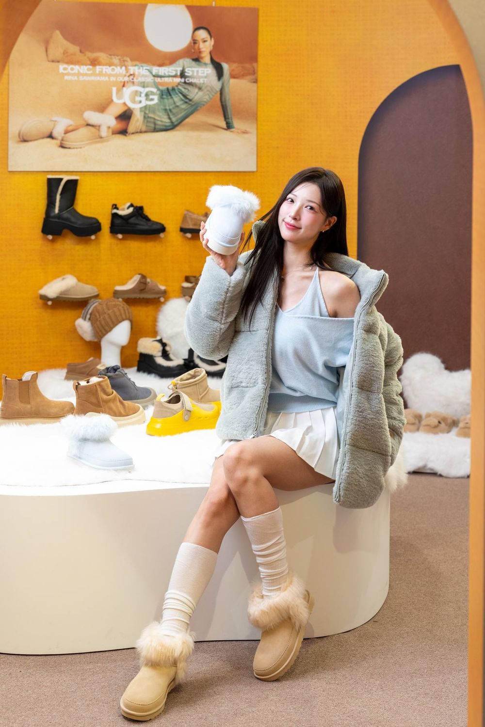 UGG冬季爆款「雪靴、毛毛鞋」一次看！釜山女神李晧禎超愛這款、快衝忠孝SOGO快閃店逛逛！-16