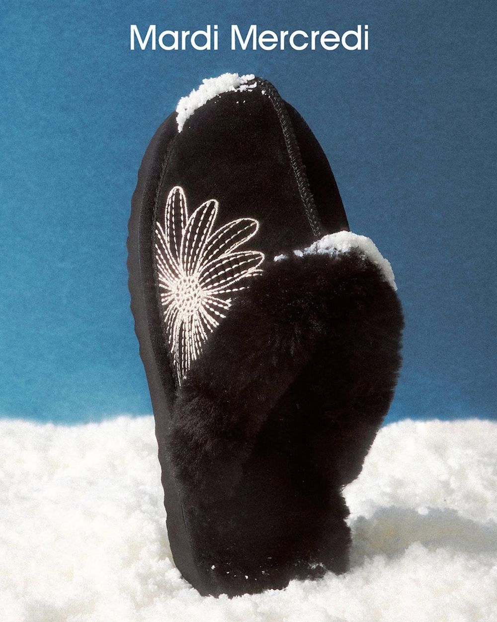 韓妞圈紅爆！Mardi小雛菊毛毛拖台灣也有了！「瘦瘦版型、駝棕色系」價格一千多很可以！-5