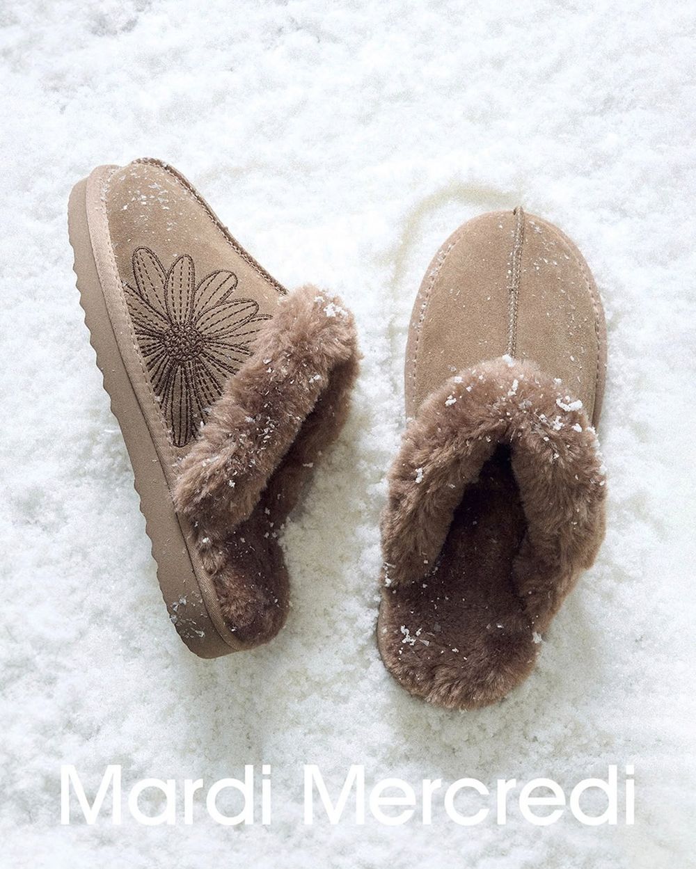 韓妞圈紅爆！Mardi小雛菊毛毛拖台灣也有了！「瘦瘦版型、駝棕色系」價格一千多很可以！-3