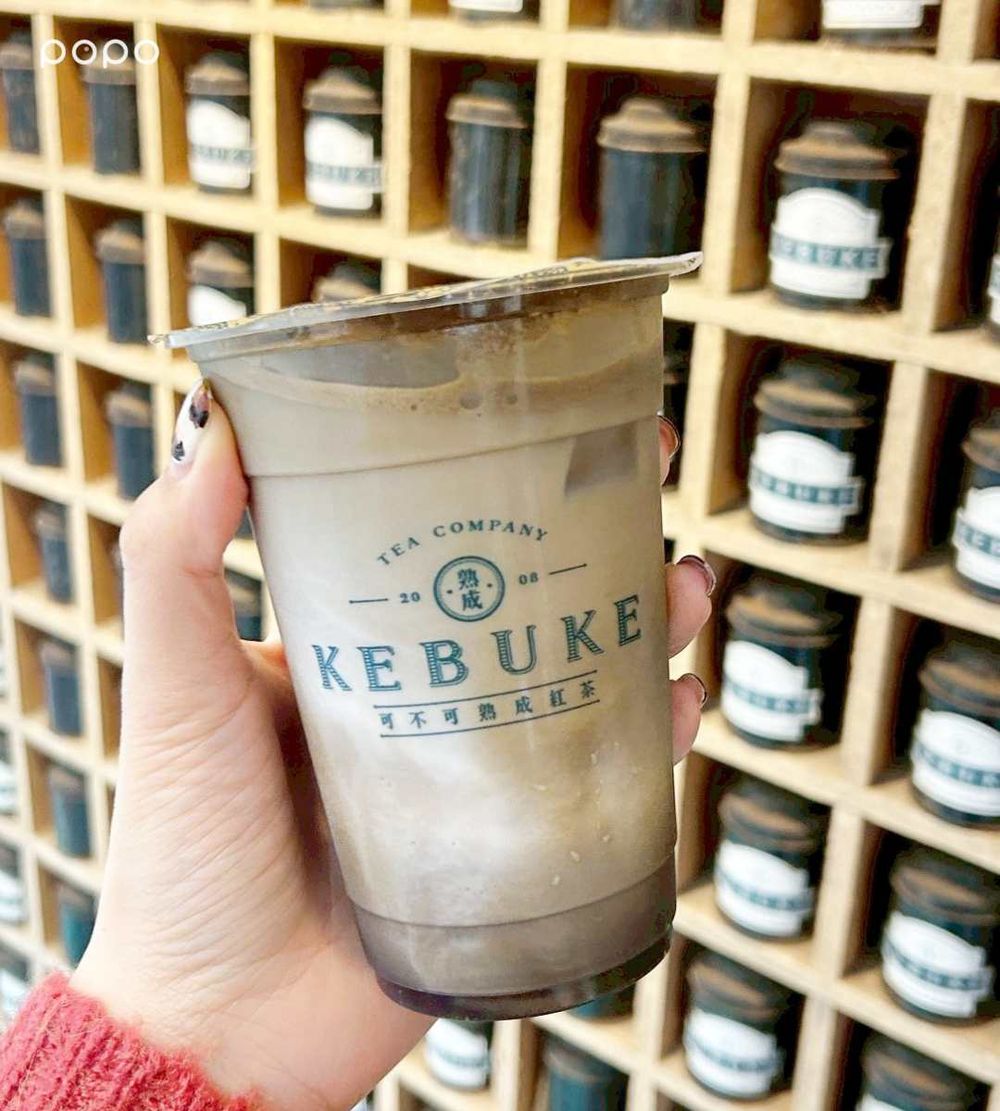 2025冬季必喝手搖飲新品懶人包！五桐號「雪絨草莓奶酪」療癒回歸、可不可「這杯」脆友都狂推！-7