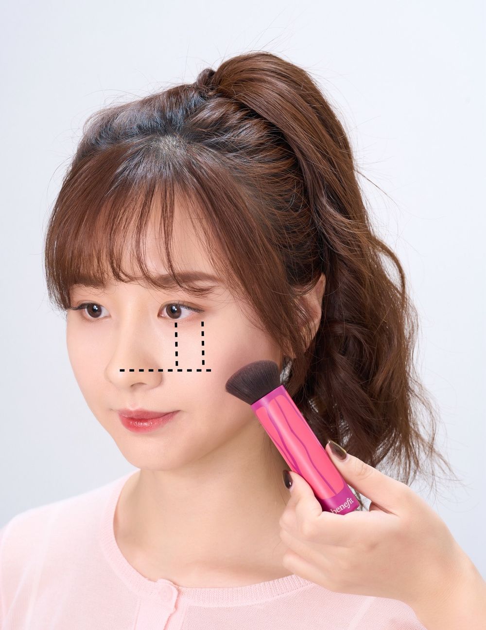 TXT崔然竣演繹2026頰彩趨勢！Benefit「果汁冰透＆雲朵腮紅棒」台灣也買得到，兩步驟學會韓女最愛定位腮紅法！-23