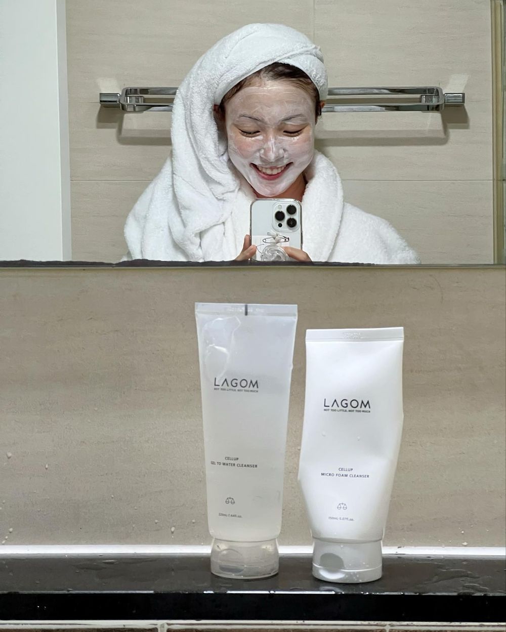 從清潔開始養出發光好膚質！韓女一試成主顧「神級洗面乳」推薦，Giselle素顏零瑕疵原來靠它撐場！-9