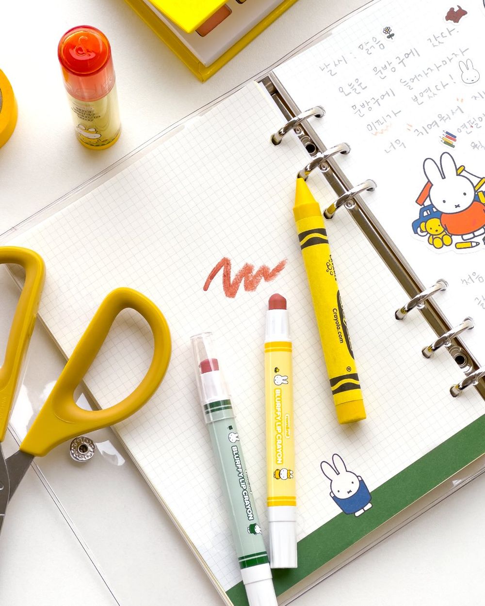 rom&nd x Miffy米飛兔文具店開張、萌到失控！爆賣果汁唇釉、糖果腮紅、6色打亮盤全員兔兔上線！-7