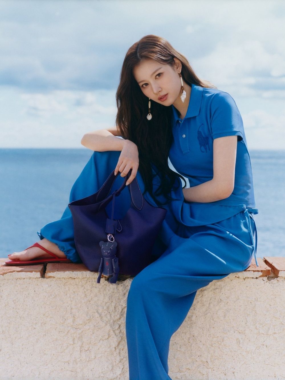 Ralph Lauren爆款菜籃子包「新色」來了！TWICE Sana親自示範這款包有多值得買！-1