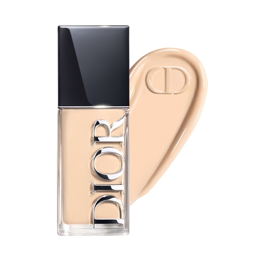 JISOO同款粉底曝光！DIOR最新「超完美持久粉底液」升級登場，柔霧VS柔光粉底液PK、濾鏡級底妝選哪個？-6