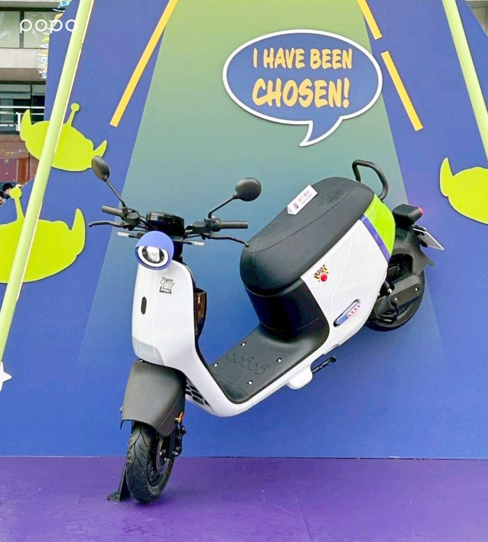 Gogoro和《玩具總動員》聯名了！巴斯光年&翠絲車款萌翻天、還能用1元把可愛配件組帶回家！-14