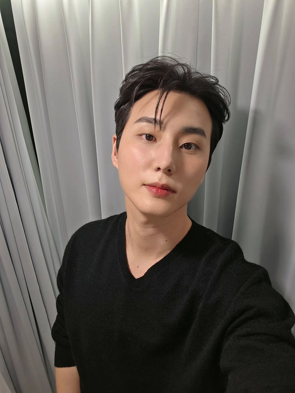 韓網熱議6位差點以其他團體出道的KPOP偶像！薇娟YG出身，榮書、有娜差點就是其他女團成員！-7