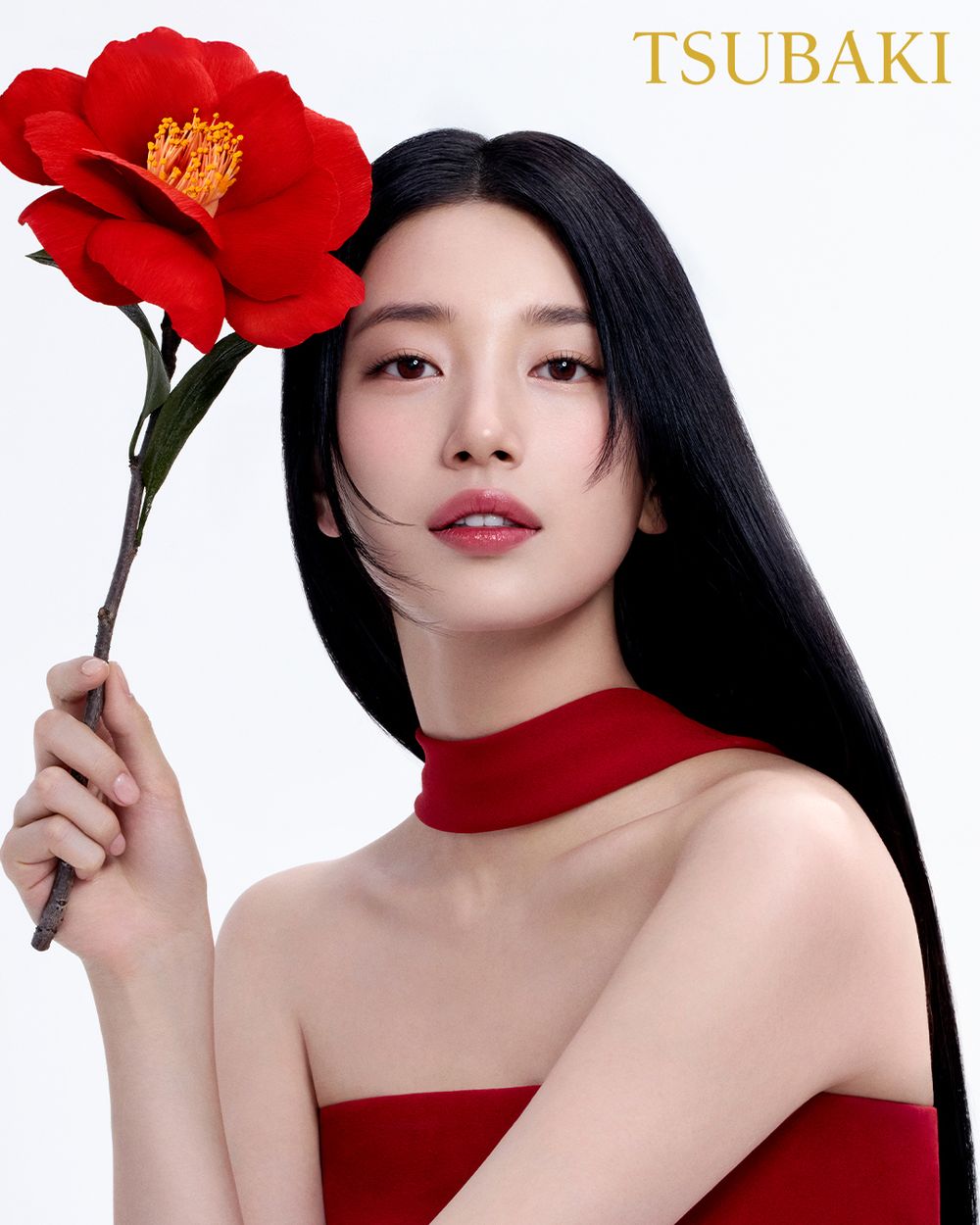 國民初戀秀智接棒李聖經！TSUBAKI思波綺官宣全新代言人，天使光秀髮全靠「金髮膜」，一抹即沖也能讓頭髮柔亮滑順！-3